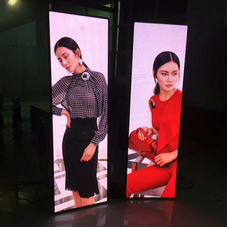 Megamall Floor Standing Publicidad LED Digital Display Poster